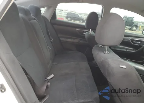 2015 Nissan Altima 2.5 z USA, uszkodzony, nr VIN 1N4AL3AP0FC450480